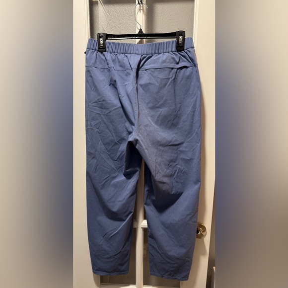 Lululemon ABC WovenAir Pull-On Pant - Picture 12 of 16